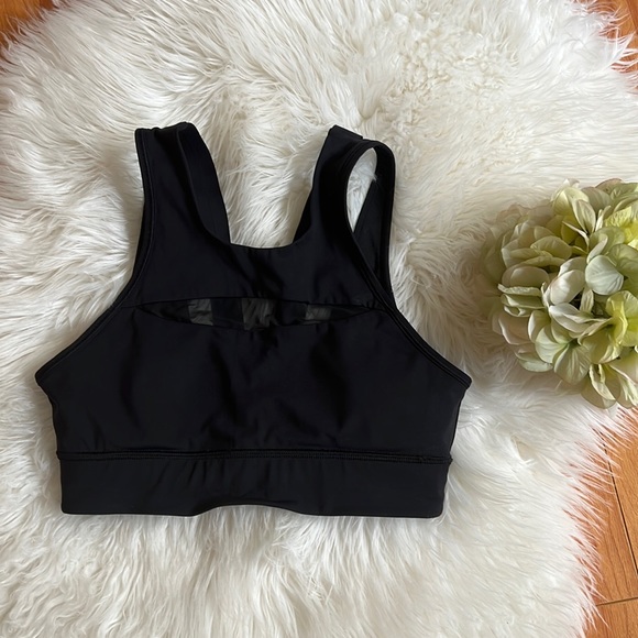Lululemon Run The Day Bra Black Sports Bra Top Size 4 - Picture 3 of 6